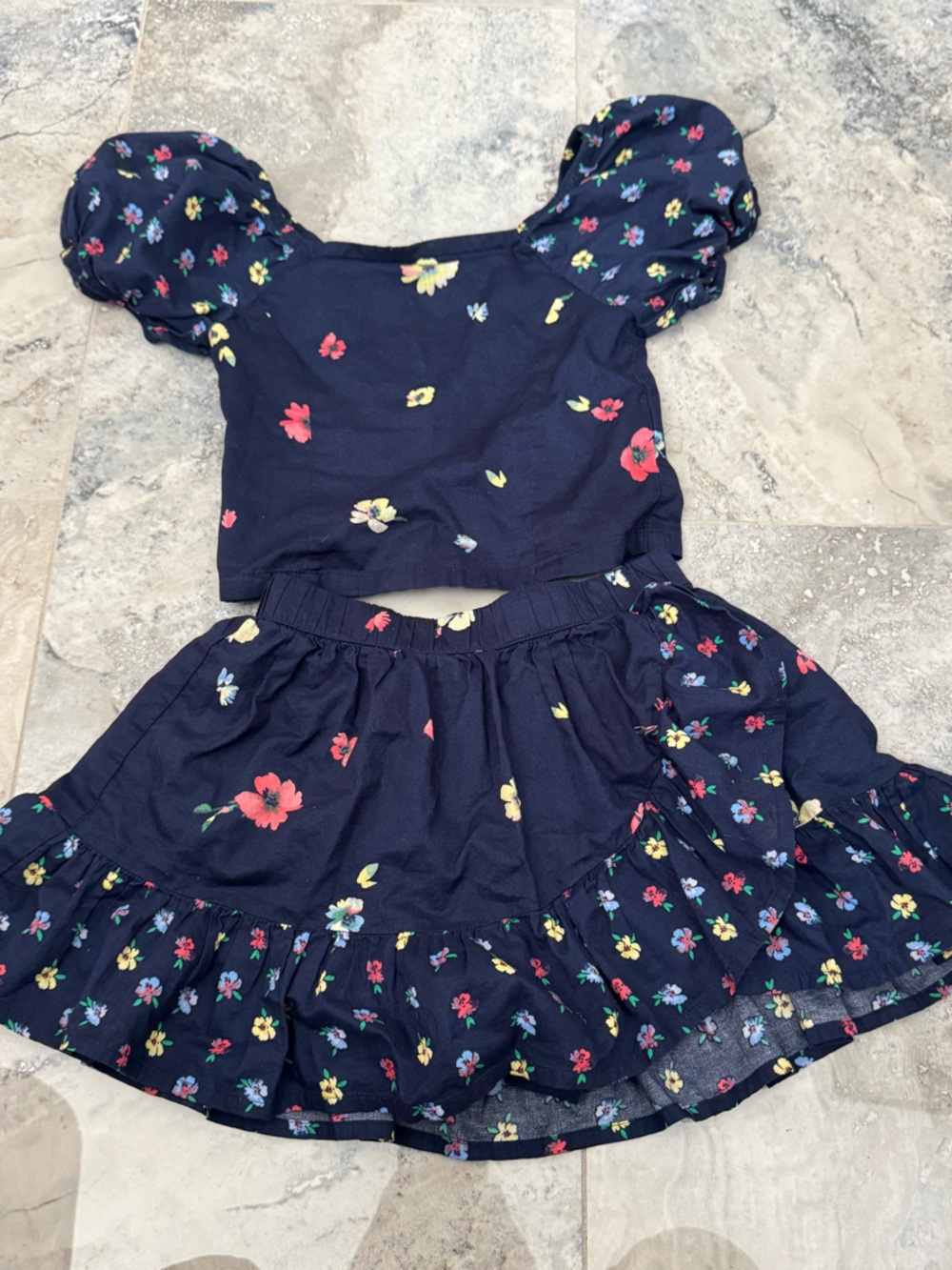 GAP Navy Floral Two-Piece Set with Puff Sleeves
